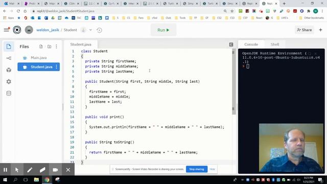 2 Creating the Student Class in repl it смотреть онлайн