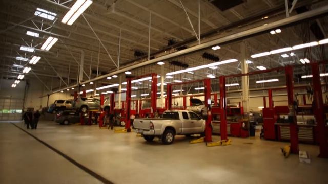 Toyota of Nashua's President's Day Sales Event смотреть онлайн