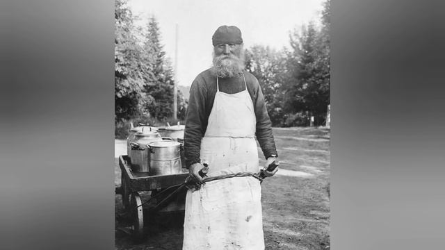 Зинаида Гиппиус - НЕ ЗДЕСЬ ЛИ?: Стихи смотреть онлайн