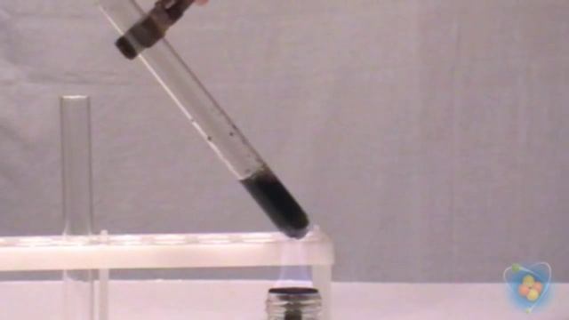 Диоксид марганца с хлоридом натрия.