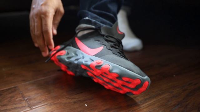 Nike React Element 55 (Dope or Nope) + On Foot смотреть онлайн