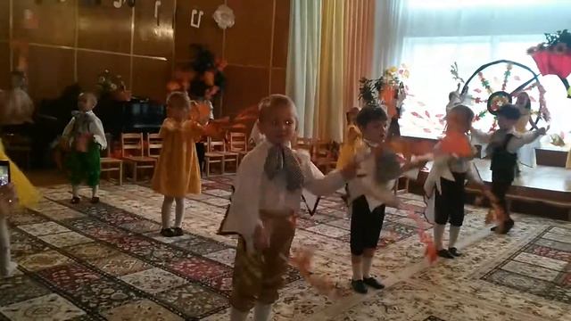 Киевский детсад 628. Праздник Осени. Танец "Осень осень" смотреть онлайн