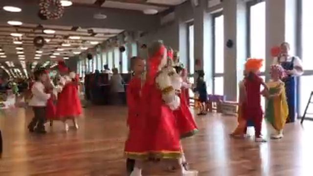 Знакомство детей с русским народным бытом и праздниками смотреть онлайн