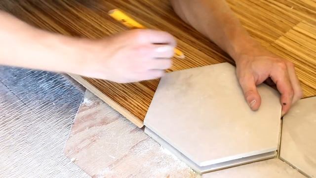 Hexagon Tile | How To Make an Organic Transition to Hardwood Floor смотреть онлайн