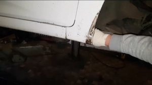 Смотреть всем владельцам Solaris и Rio! Чистим дренаж своими руками.