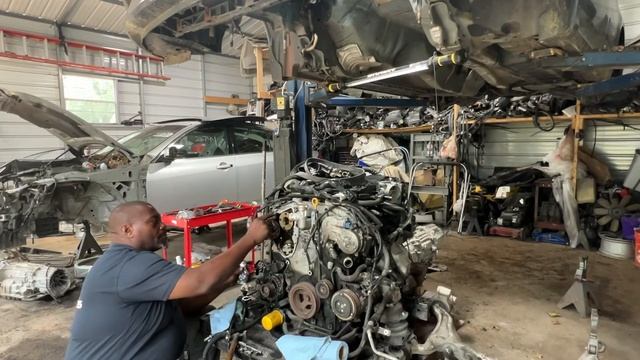 How to replace the variable valve timing control VTC solenoid on the 2008 infiniti G35 смотреть онлайн