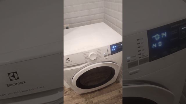 электролюкс perfectcare 700 шум барабана смотреть онлайн