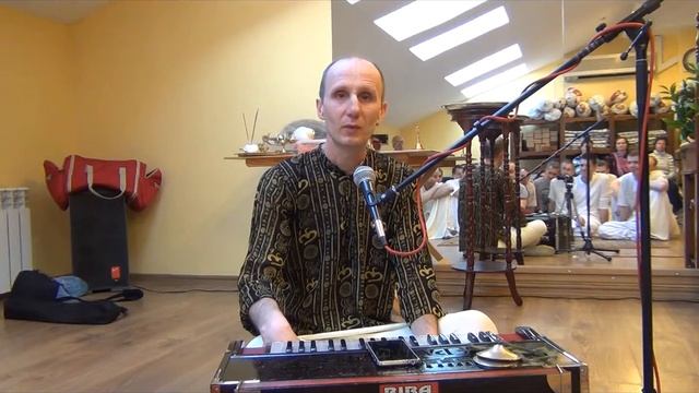 Воскресная лекция Рама Рагхава дас БГ 9.26 смотреть онлайн