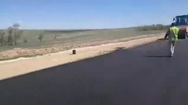 Устройство нижнего слоя покрытия. ПК 171+00. Дата 19.05.2020 г. смотреть онлайн