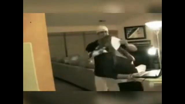 Как правильно подарить празничний торт? смотреть онлайн