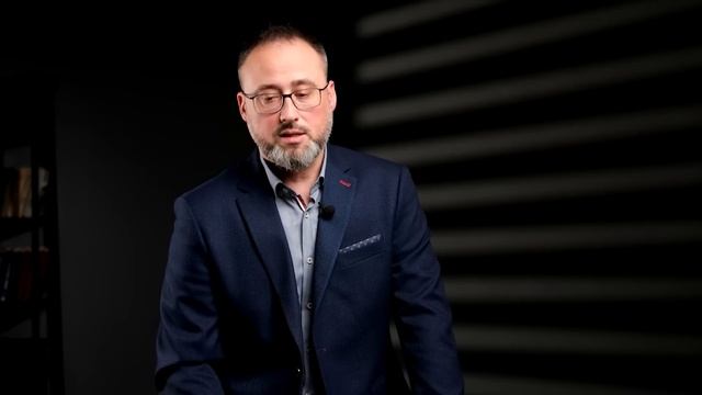 Происхождение русских фамилий смотреть онлайн