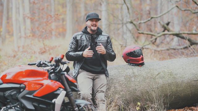 Ducati STREETFIGHTER V2 Vs V4! (ALL YOU NEED TO KNOW!)