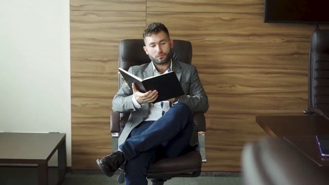 10 способов придумать название // Простые идеи для вашего нейминга смотреть онлайн