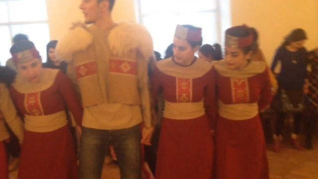 Учимся танцевать армянские танцы смотреть онлайн