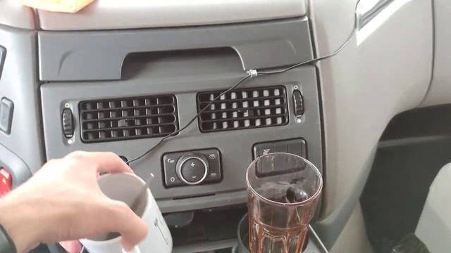 Принимаю самоход DAF XF SUPER SPACE CAB. смотреть онлайн