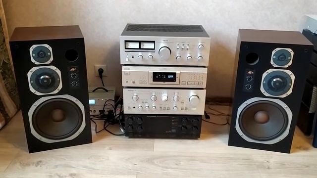 Coral X-V в паре с Technics SU-V8 смотреть онлайн