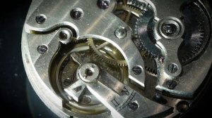 Работа механизма старинных карманных часов Павел Буре