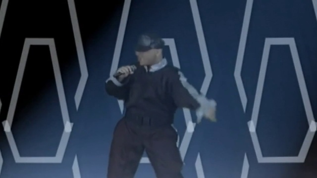 Natalie & Eiffel 65 - Blue – похоже!