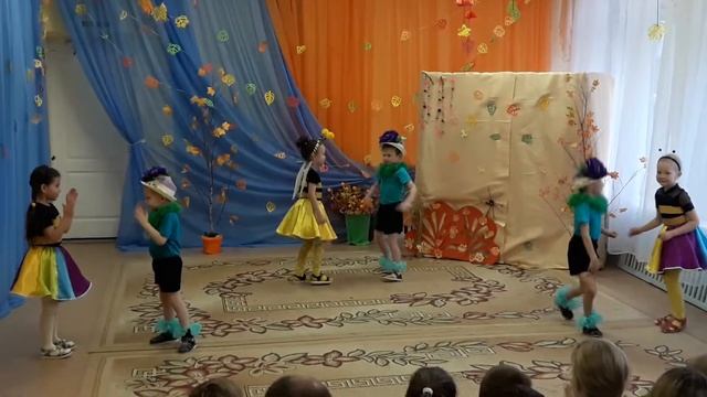 Танец " пчелки" )), смотреть онлайн