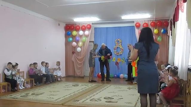 Бобруйск ясли -сад №53 Утренник "8 марта" смотреть онлайн