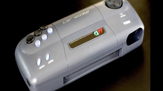 Вот такую консоль раньше выпускала компания СЕГА \ Sega Mega Jet