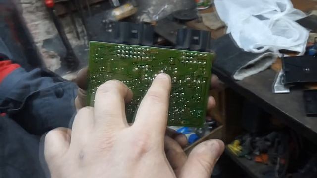 Не работает освещение салона при открытии двери. РЕШЕНО!!! смотреть онлайн