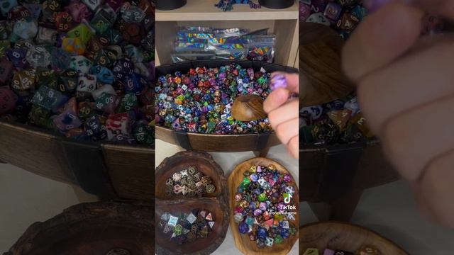 2 scoops for Jessica Y!!Link is in the BIO #ttcta #scoops #dice #dnd #rpg #dicegoblin #dm #geek смотреть онлайн