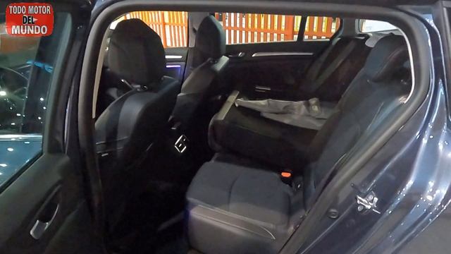 Interior Renault Megane Sport Tourer 2021 ✅ 2021 Megane Hibrido Enchufable Ranchera por dentro смотреть онлайн