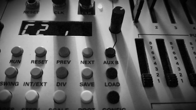 SPE - Sunday Ink ::: IDM / Ambient / Electronica extract смотреть онлайн