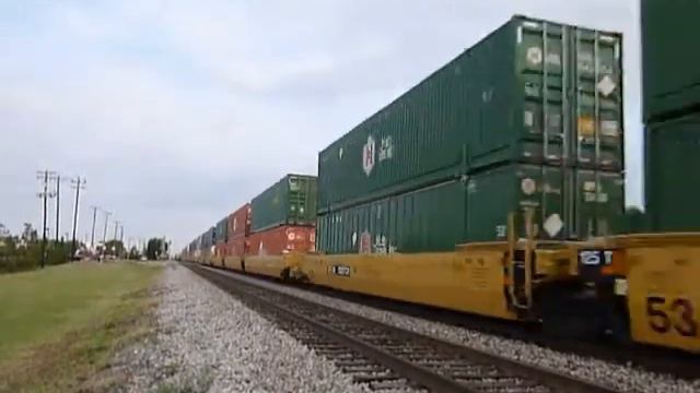 1st train i got on 5-26-12, (UP 2001) смотреть онлайн