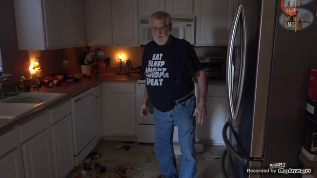 Me react to angry grandpa destroys pickleboy's kit смотреть онлайн