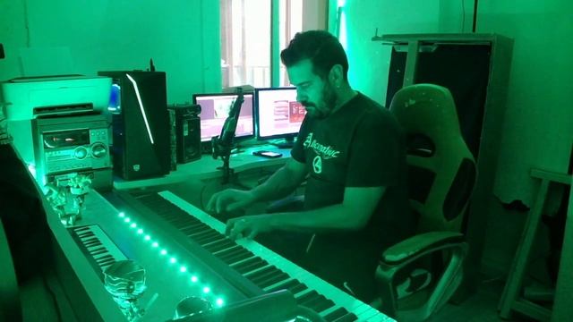 ✅ Titanic - My Heart Will Go On (Piano Cover) смотреть онлайн