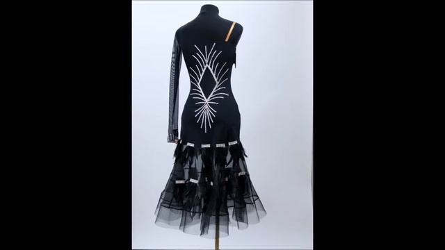 Платье черное с пером смотреть онлайн