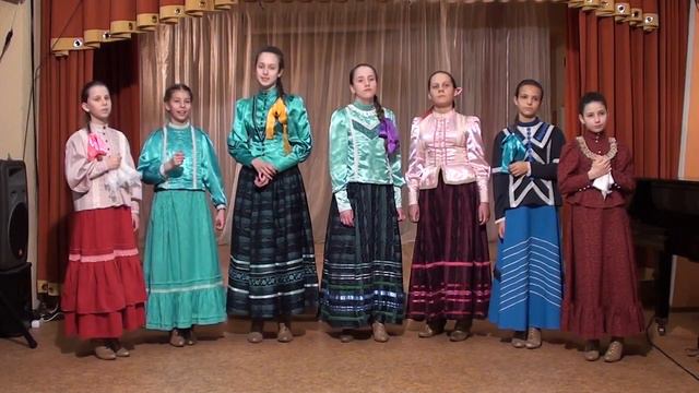 Фольклорный ансамбль "Воскресение". "Уж ты зоренька, зарница" смотреть онлайн