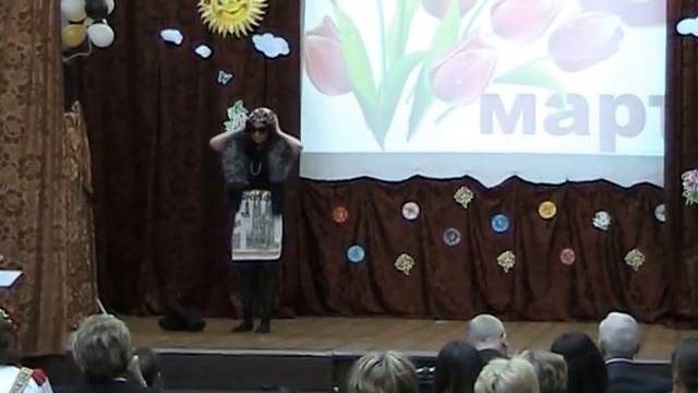 Дефиле Костюм для воспитателя смотреть онлайн