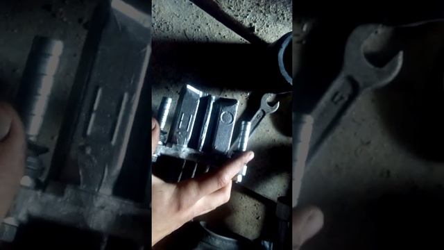 Замена ремонт суппорта на авто Таврия ЗАЗ-1102 ч1. смотреть онлайн