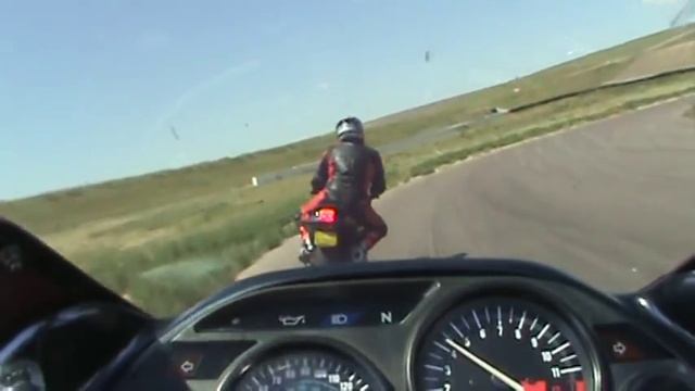 ZX-11 And ZX-10 At High Plains Raceway