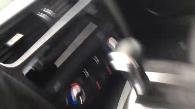 2015 Audi A4 2.0T Sedan quattro Tiptronic смотреть онлайн