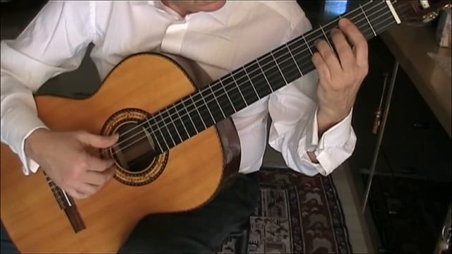 J. S. Bach Gavotte en Rondeau guitar BWV 1006a Segovia version смотреть онлайн