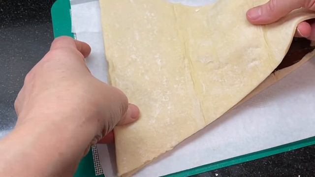 Puff Pastry Christmas Tree | 3 Ingredient Chocolate Croissant | Christmas Desserts смотреть онлайн