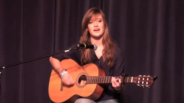 Lauren Bendig singing "Arms" by Christina Perri смотреть онлайн