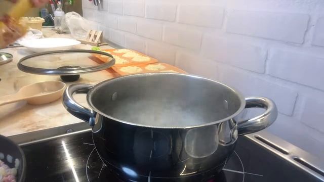 Макароны по- флотски с фаршем смотреть онлайн