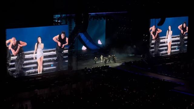 ALL EYES ON ME + FLOWER (Jisoo Solo) - BLACKPINK Born Pink Encore at MetLife Stadium, NJ!!! смотреть онлайн