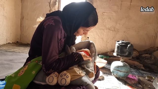 Natural Childbirth: Resistance And Resistance To Cold; Frozen Baby