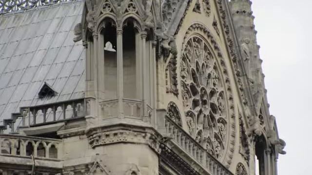 paris смотреть онлайн