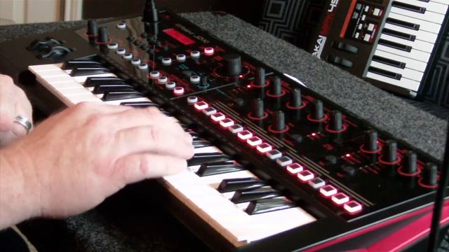 Eric C. Powell - First Live Jam | Roland JD-Xi смотреть онлайн