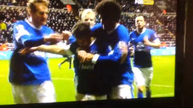 Leyton Baines classic Free Kick смотреть онлайн