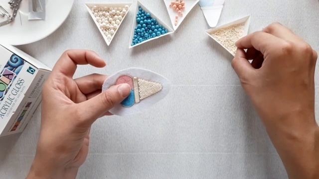 МАСТЕР-КЛАСС БРОШЬ МОРОЖЕНОЕ из бисера своими руками