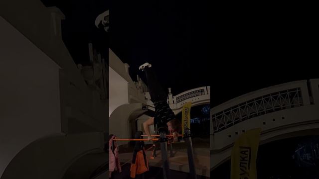 Сними меня так, чтобы малая поняла, кому она писала «пока» смотреть онлайн