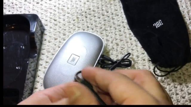 JBL TUNE| Unboxing and Review смотреть онлайн